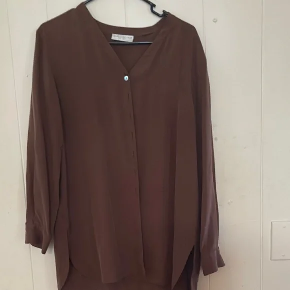 Simply Couture Deep Brown Blouse - Picture 2 of 4